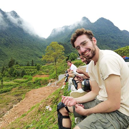 Lazy Cat Homestay - Motorbikes Rental & Tours Ha Giang Exteriér fotografie